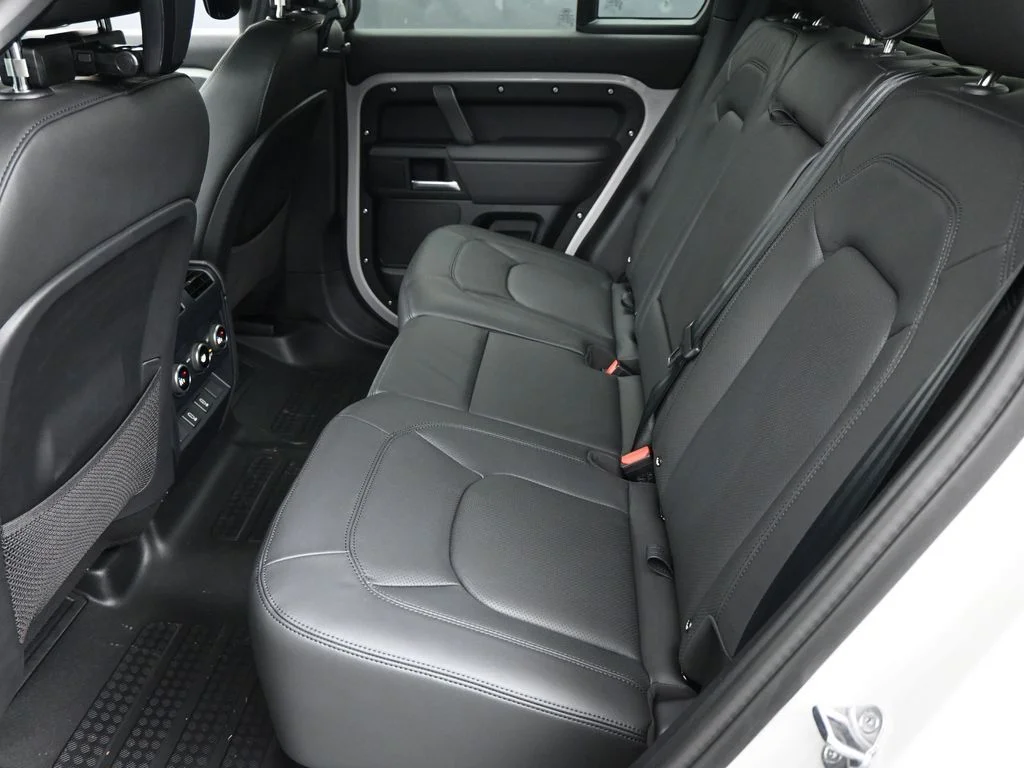 Certified Used 2026 Gray Land Rover X-Dynamic SE image 6