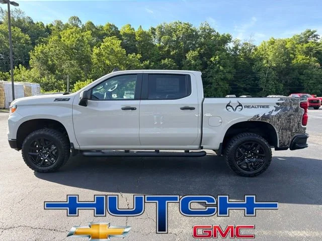 New 2026 White Sands Chevrolet Custom Trail Boss image 9