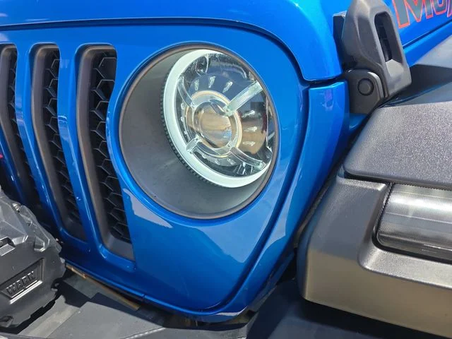 Used 2022 Blue Jeep Mojave image 29