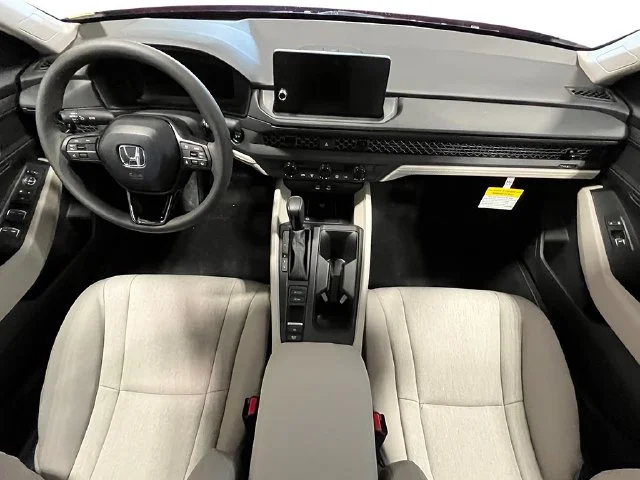 New 2026 Platinum White Pearl Honda LX image 22