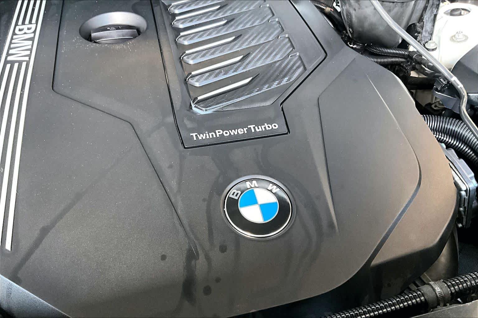 Used 2019 Alpine White BMW xDrive40i image 33
