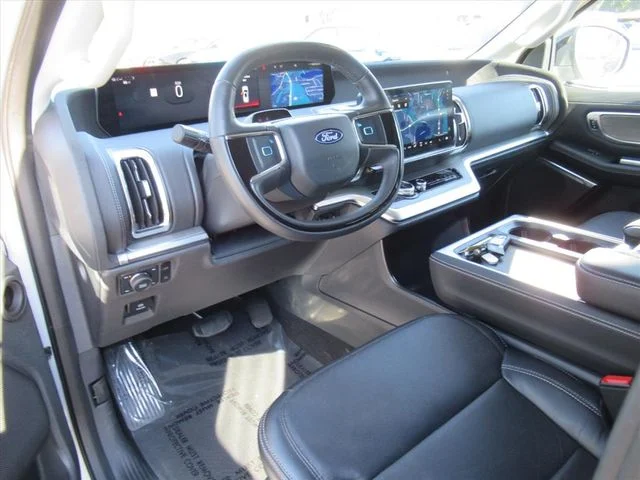 Used 2025 Silver Ford Platinum image 15