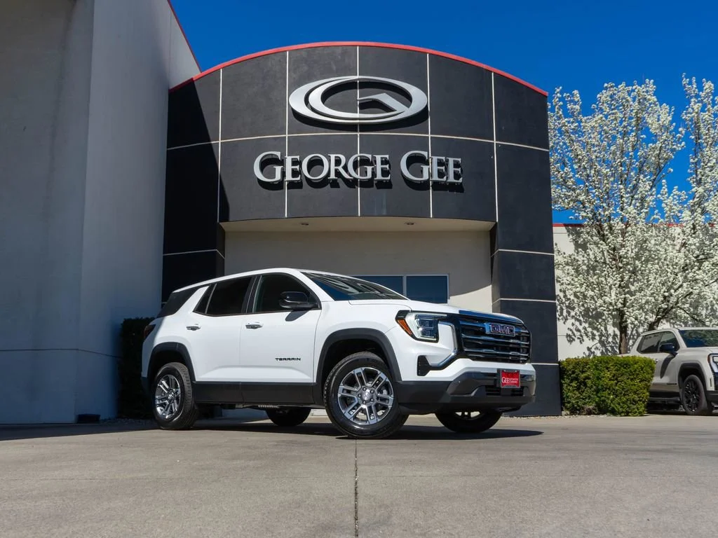 2026 GMC Terrain Elevation AWD's photo