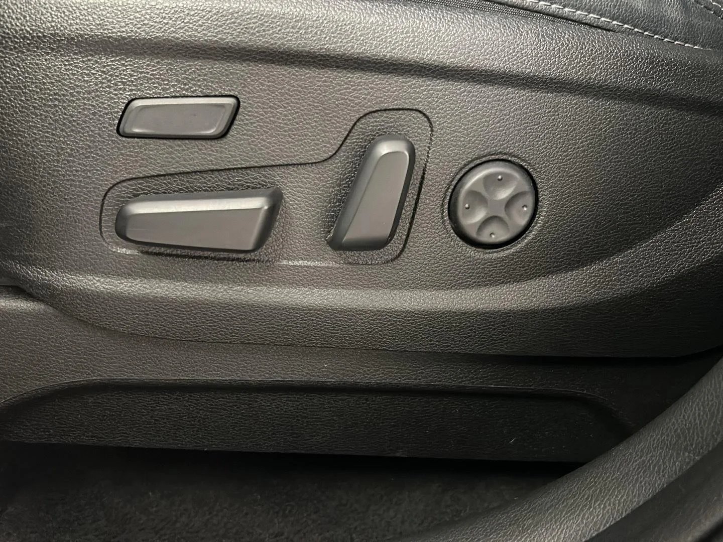 Used 2024 Ebony Black Kia SX X-Line image 16