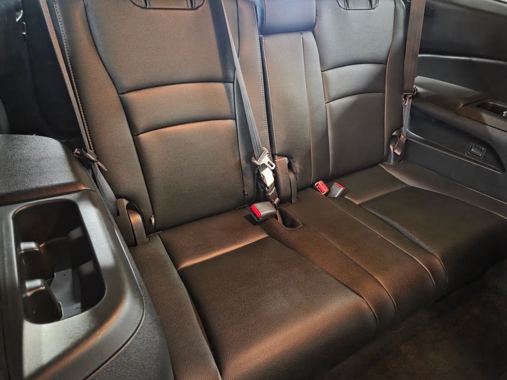 Used 2022  Honda Touring image 18