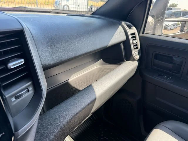 2026 RAM 3500 Chassis Tradesman - Photo 30