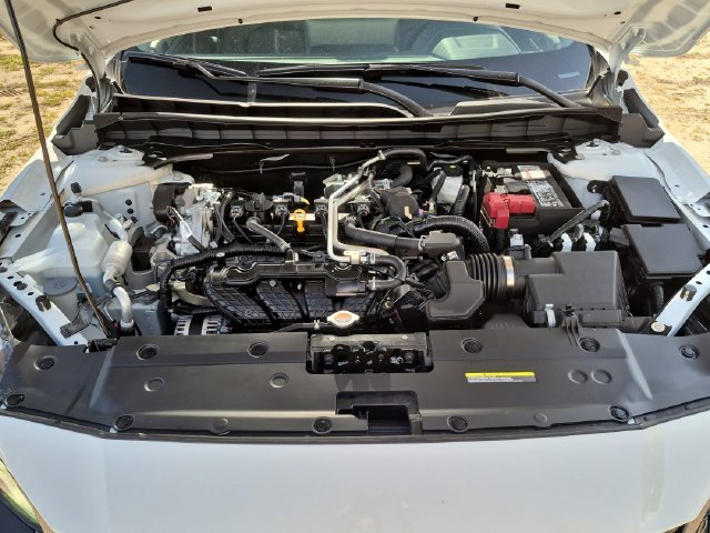 New 2026 Pearl White TriCoat / Super Black Two-tone Nissan SR Midnight Edition® image 28
