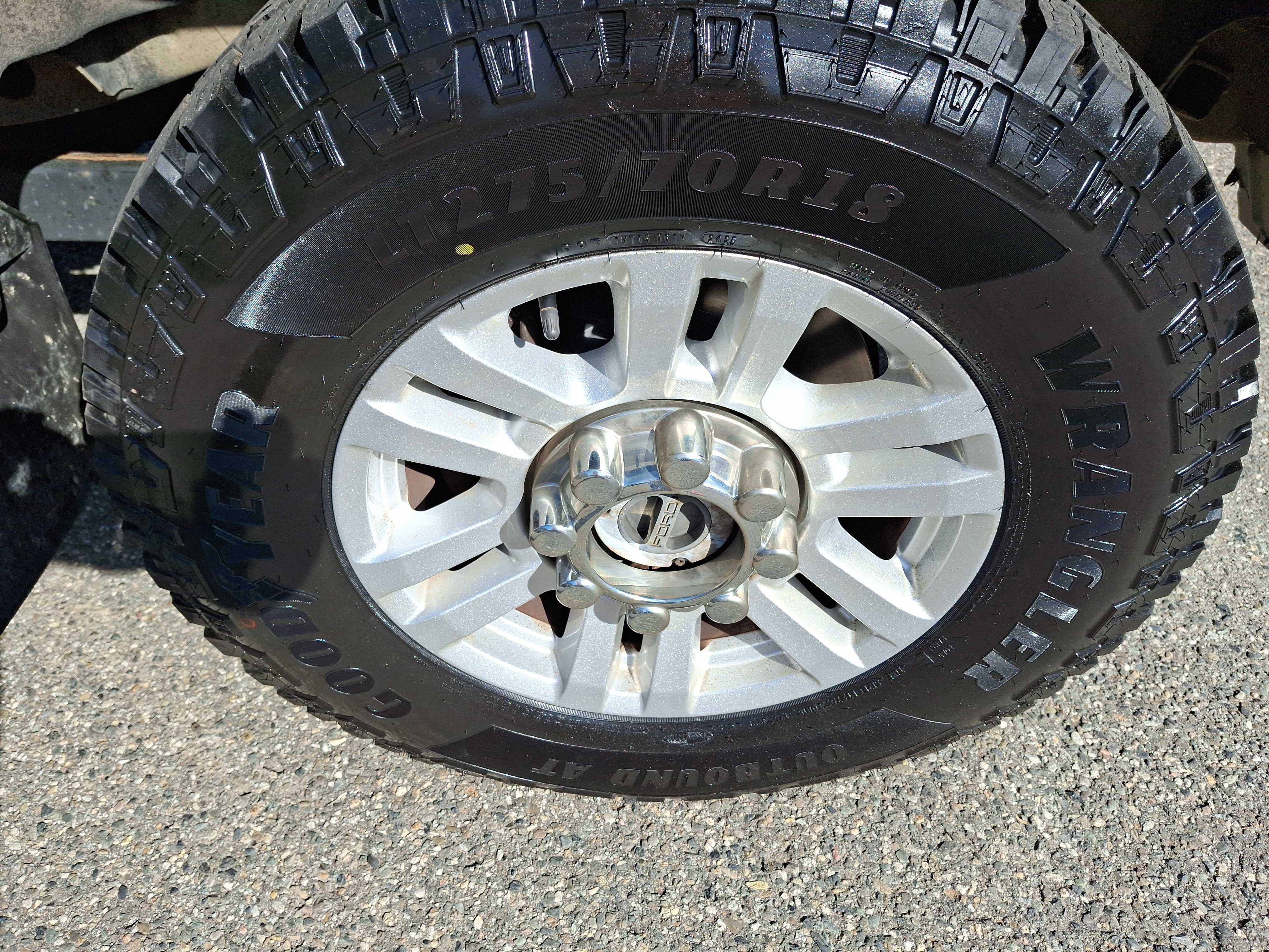 Used 2019 MAGNETIC Ford XL image 19
