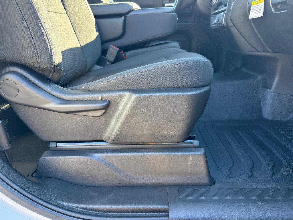 2025 GMC Sierra 1500 Pro - Photo 13
