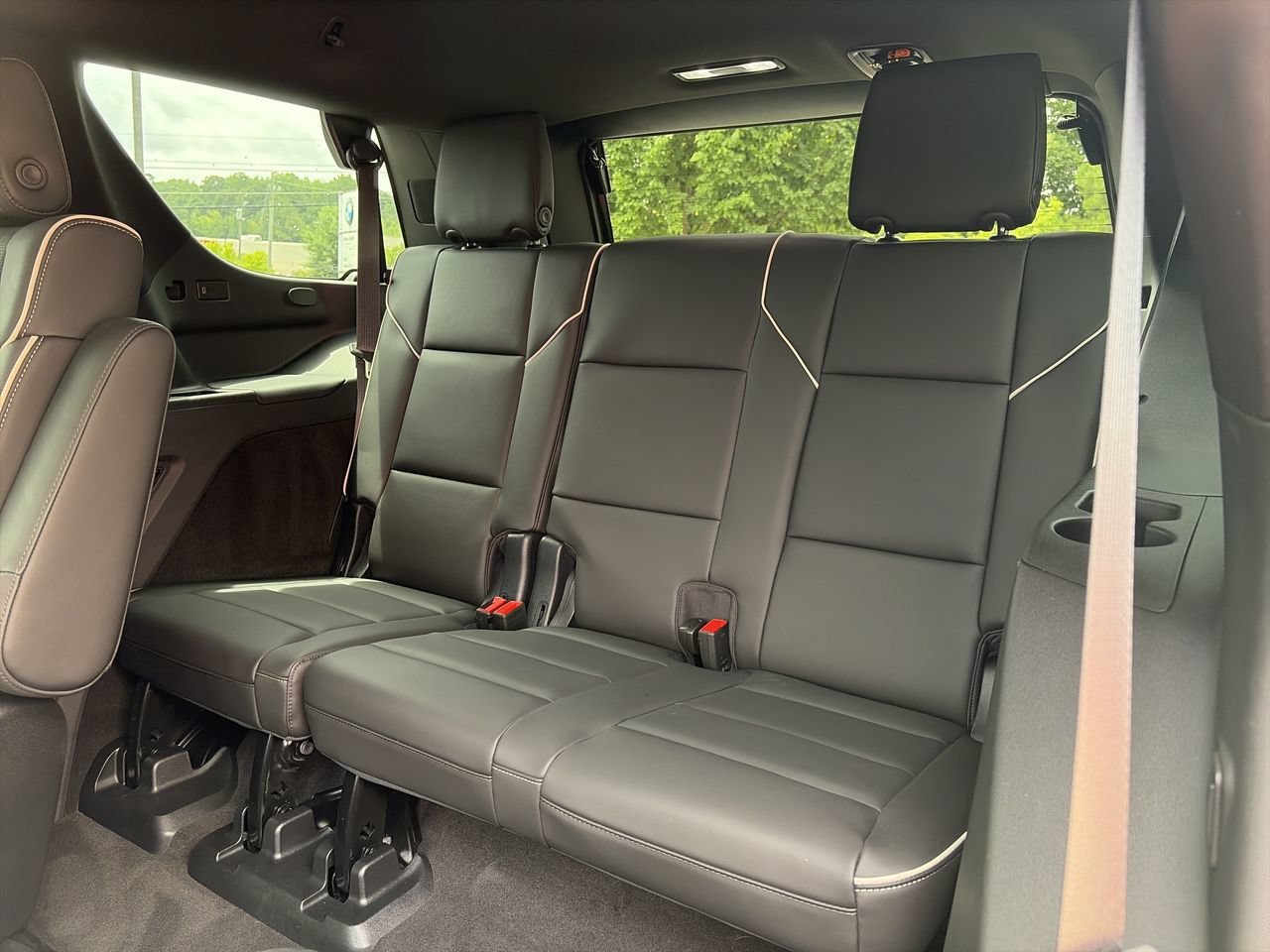 Used 2024 Galactic Gray Metallic Cadillac 4WD Premium Luxury image 33