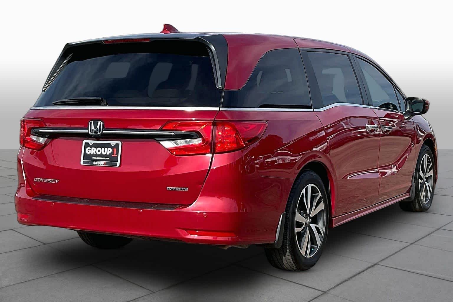 2024 Honda Odyssey Touring - Photo 13