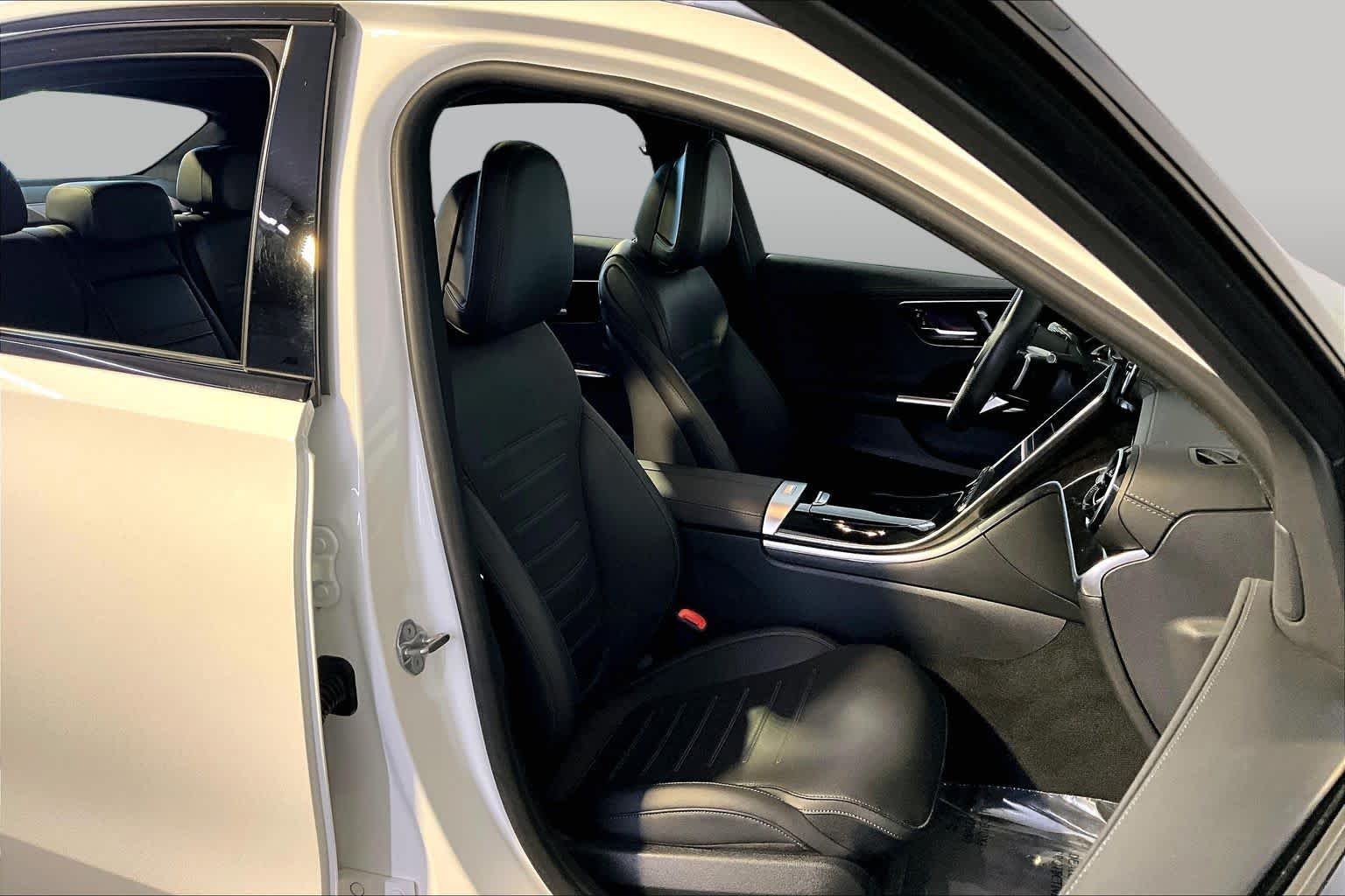 Used 2023 Polar White Mercedes-Benz C 300 image 8