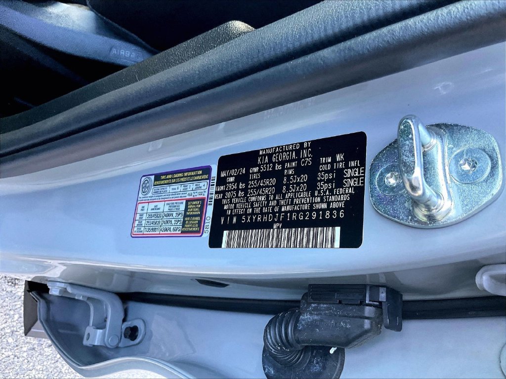 Used 2024 Gray Kia X-Line EX image 35