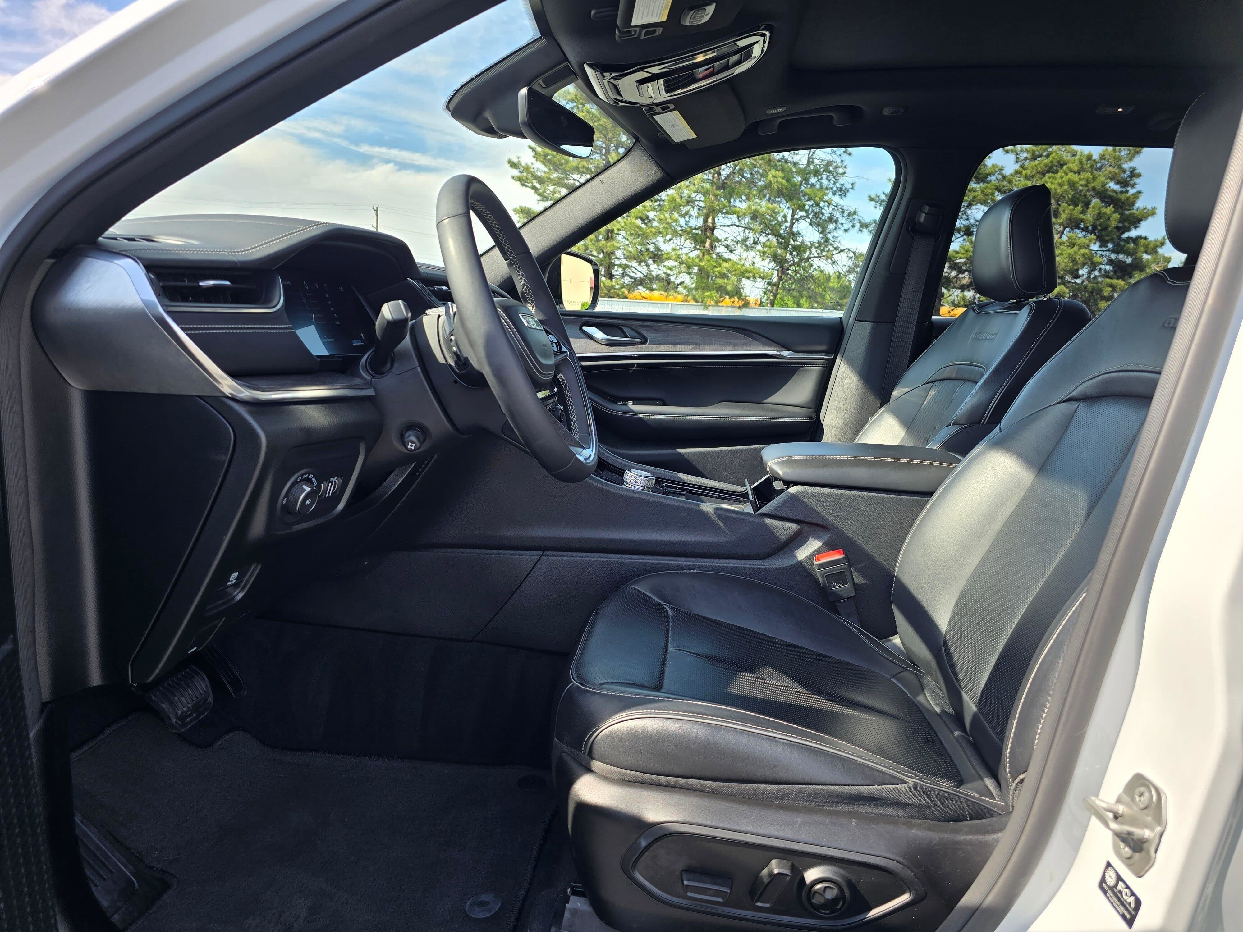 Used 2024 Bright White Clearcoat Jeep Overland image 11