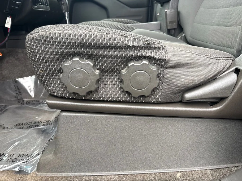 Used 2018 Black Nissan PRO-4X image 16