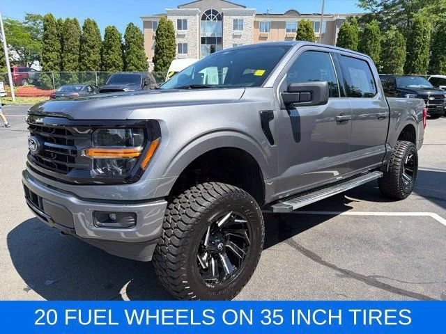 Used 2025 Gray Ford XLT image 3
