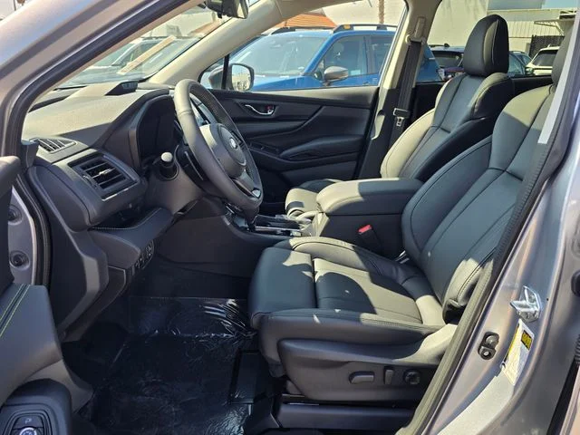 New 2026 ICE SILVER METALLIC Subaru Onyx Edition Touring 7-Passenger image 17