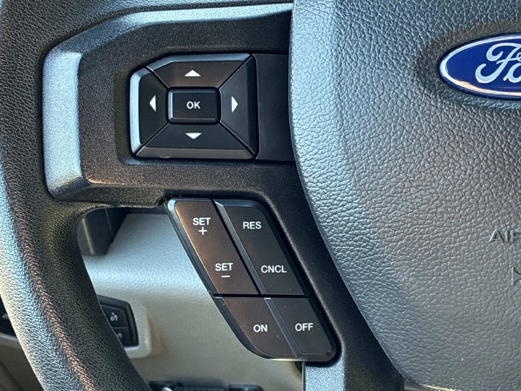 Used 2022 White Ford XL image 25