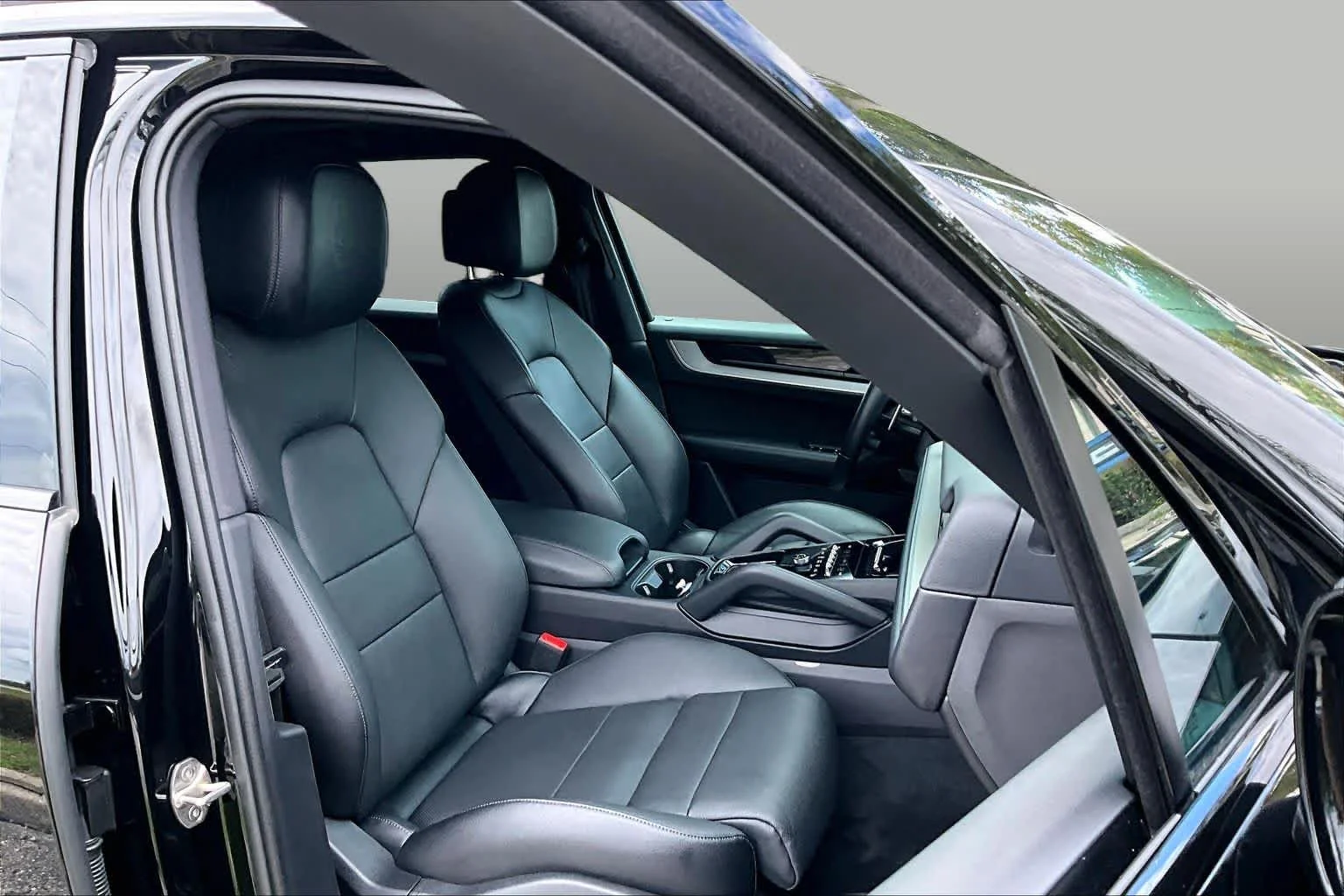 Used 2024 Black Porsche  image 12