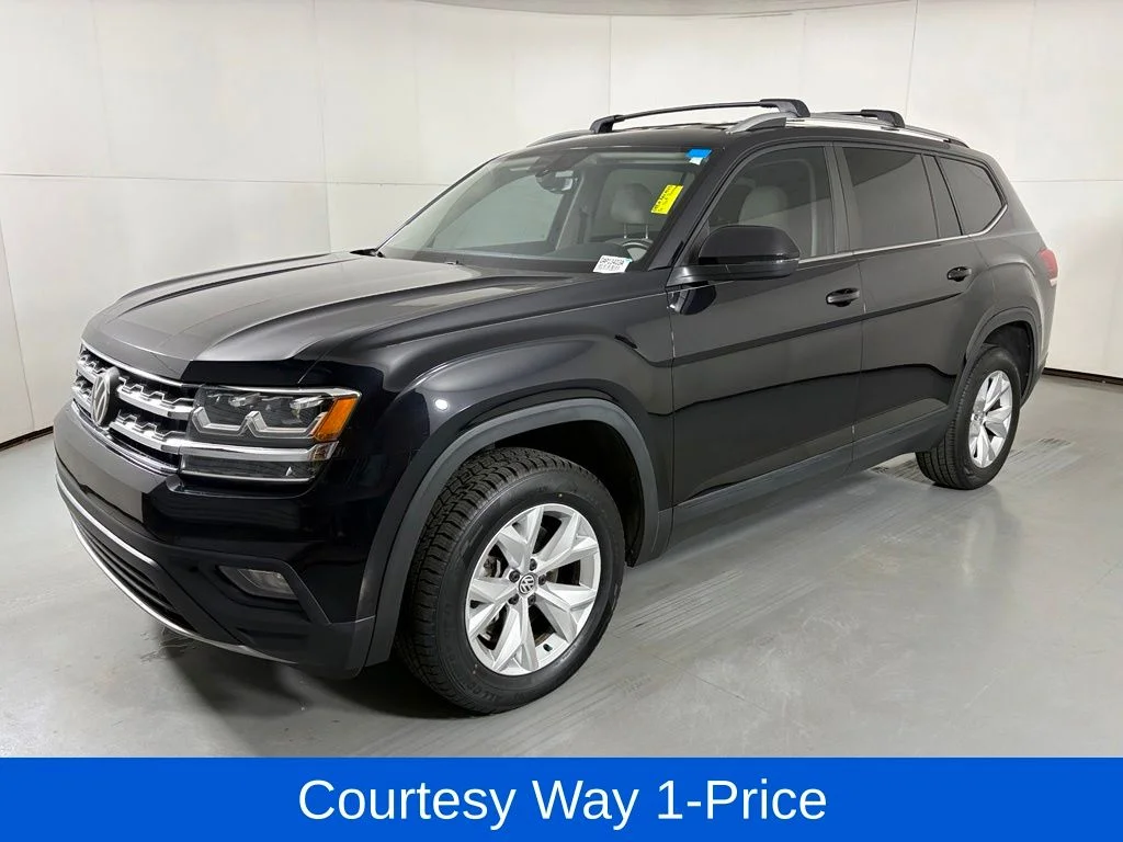 Used 2019 Black Volkswagen 3.6L V6 SE image 5