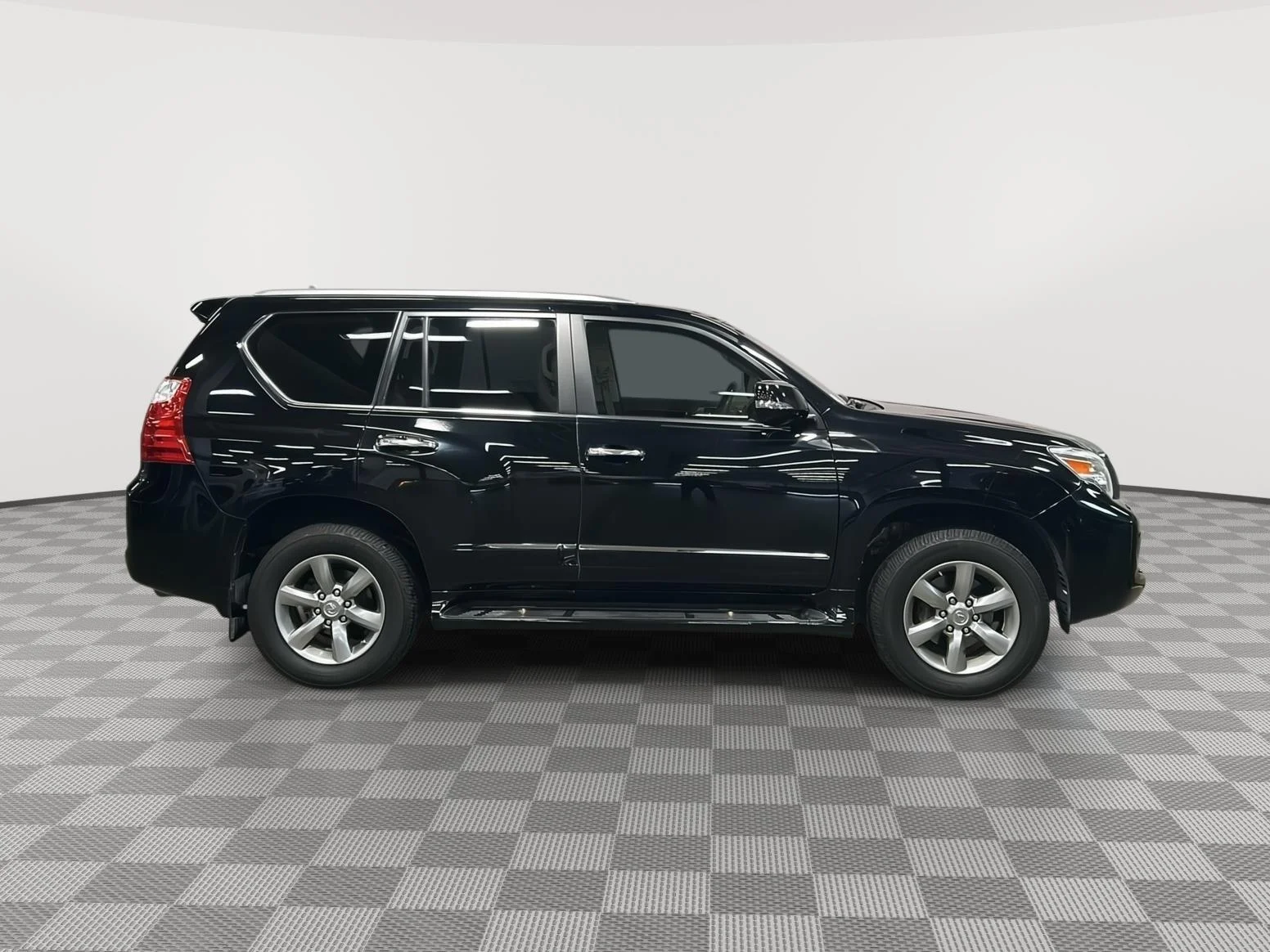 Used 2013 Black Onyx Lexus Premium image 2