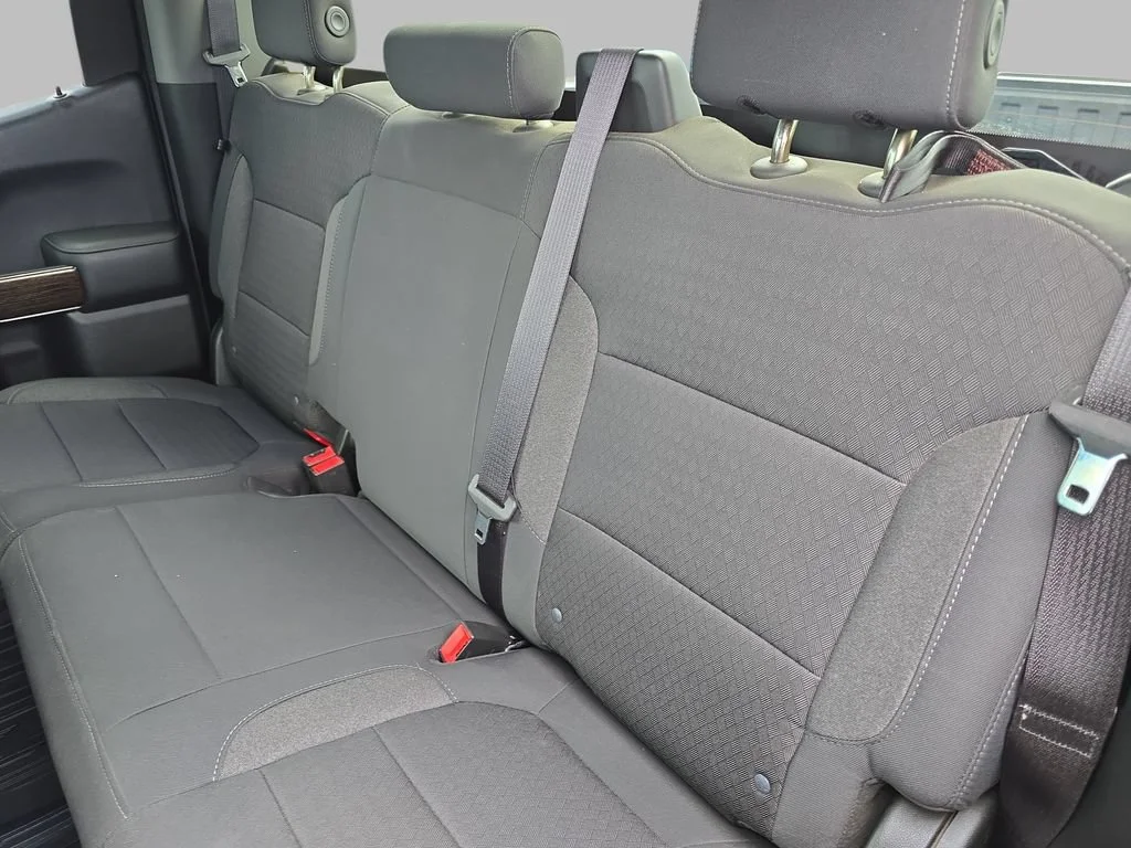 Used 2020 CARDINAL RED GMC Elevation image 14