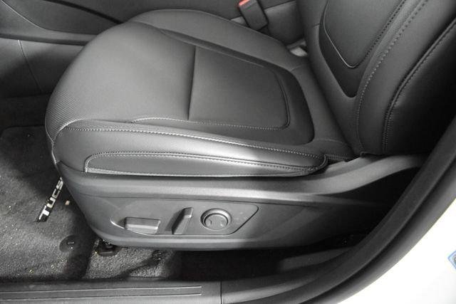 New 2026 White Hyundai SEL Premium AWD image 56