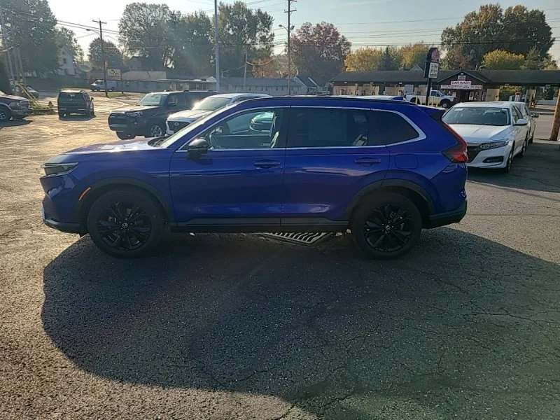 Used 2024 Blue Honda Sport Touring image 3
