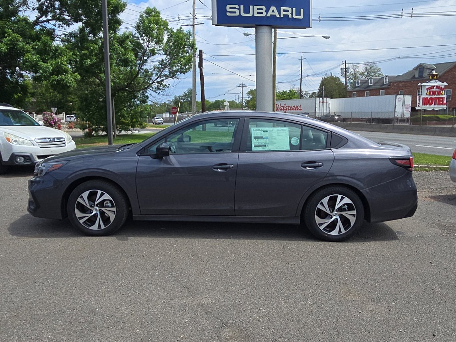 2025 Subaru Legacy Premium - Photo 7