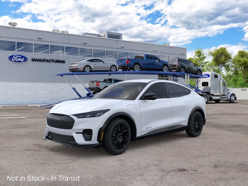 New 2026 Star White Metallic Tri-coat Ford Premium image 2