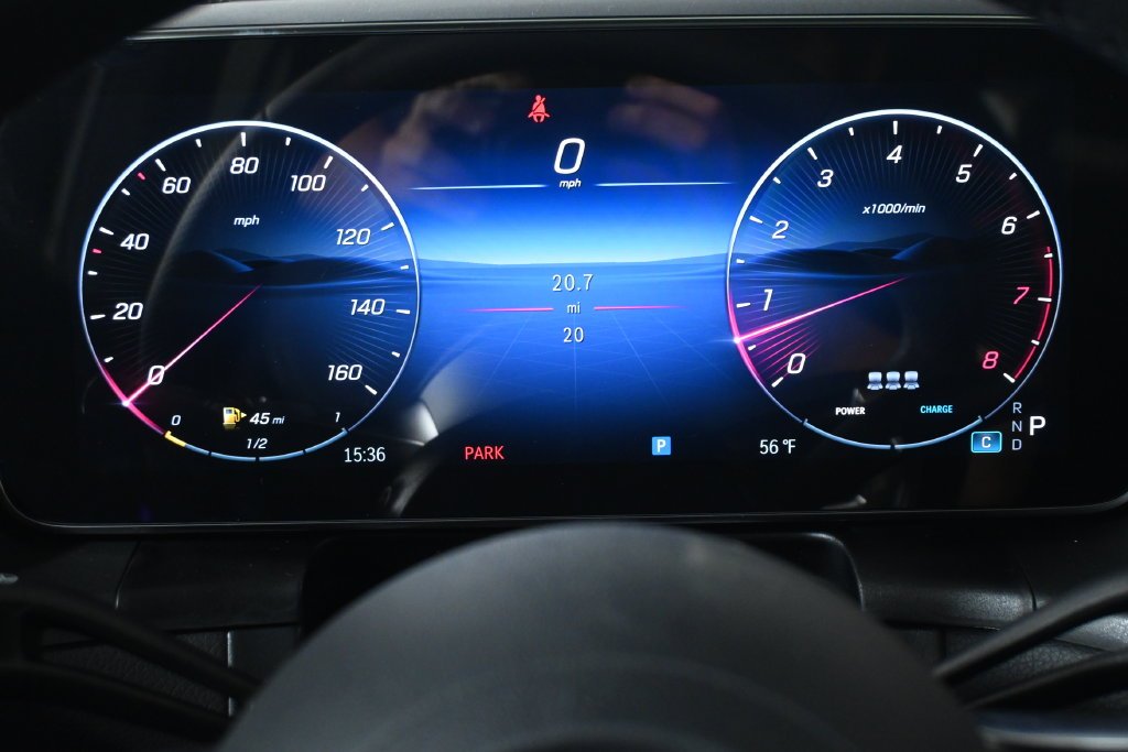 New 2027 Black Mercedes-Benz GLC 300 Coupe image 19
