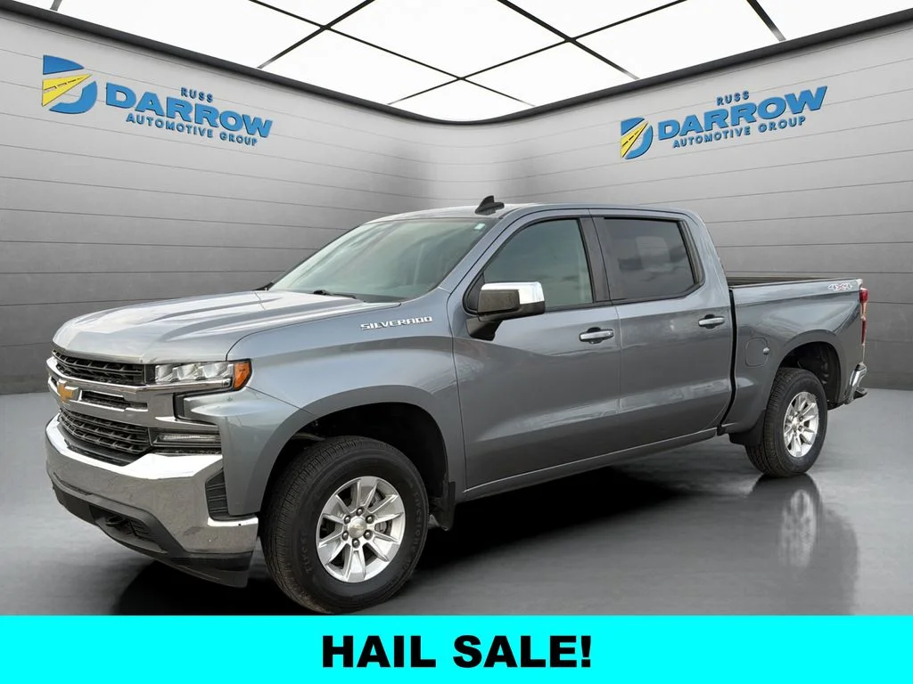 Used 2020 Gray Chevrolet LT image 1