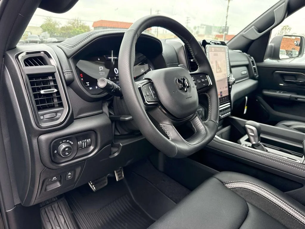 New 2026 Diamond Black Crystal Pearl-Coat Exterior Paint RAM RHO image 24