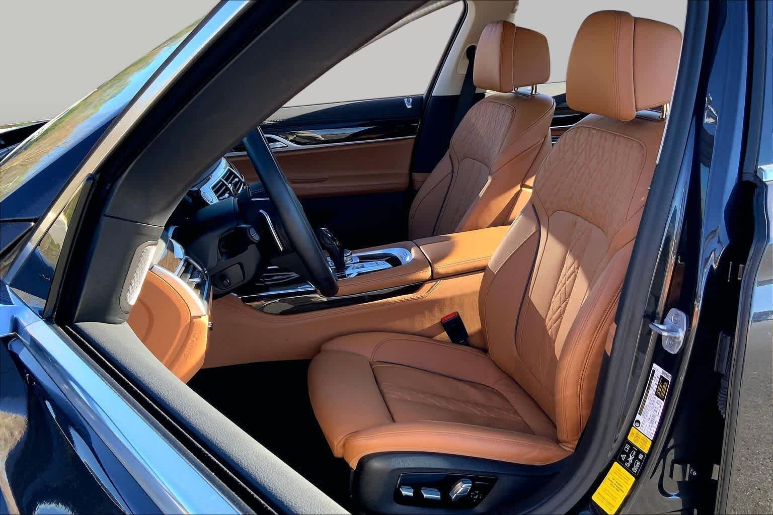 Pre-Owned 2022 BMW 750i XDrive 750i XDrive