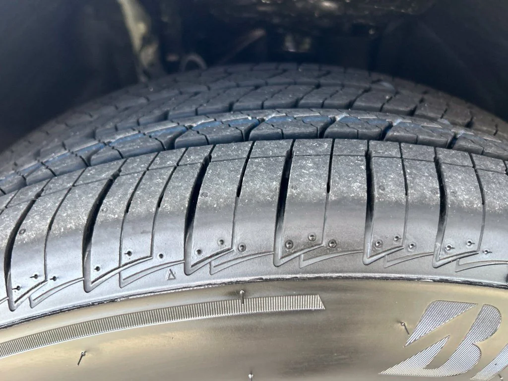 New 2026 Wind Chill Pearl Toyota Platinum image 31