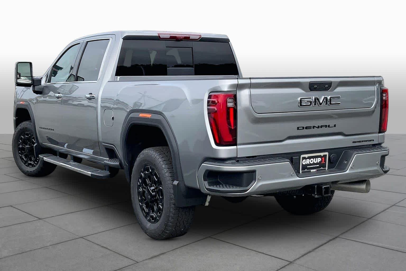 2026 GMC Sierra 2500HD Denali - Photo 12