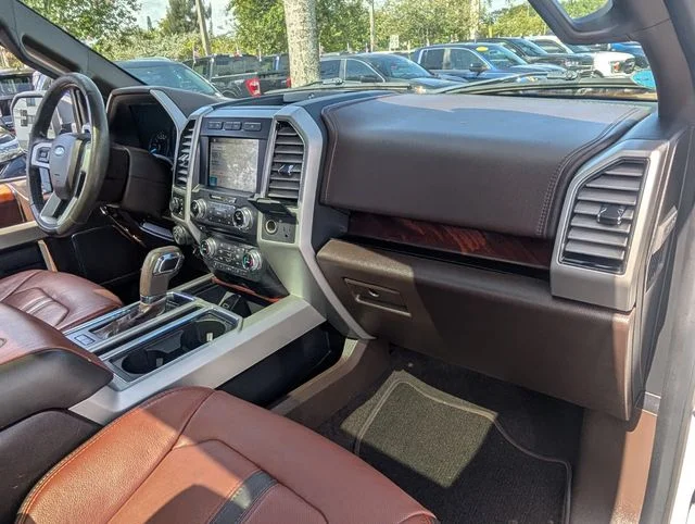 Used 2018 White Ford King Ranch image 18