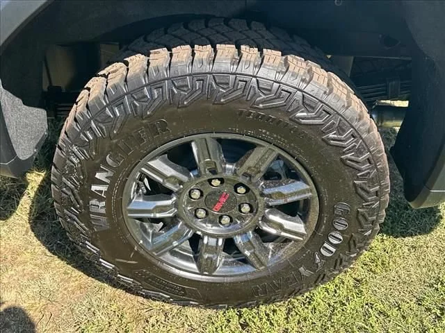 New 2026 Sterling Metallic GMC AT4X image 17