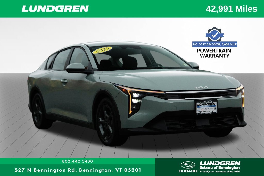 2025 Kia K4 LXS