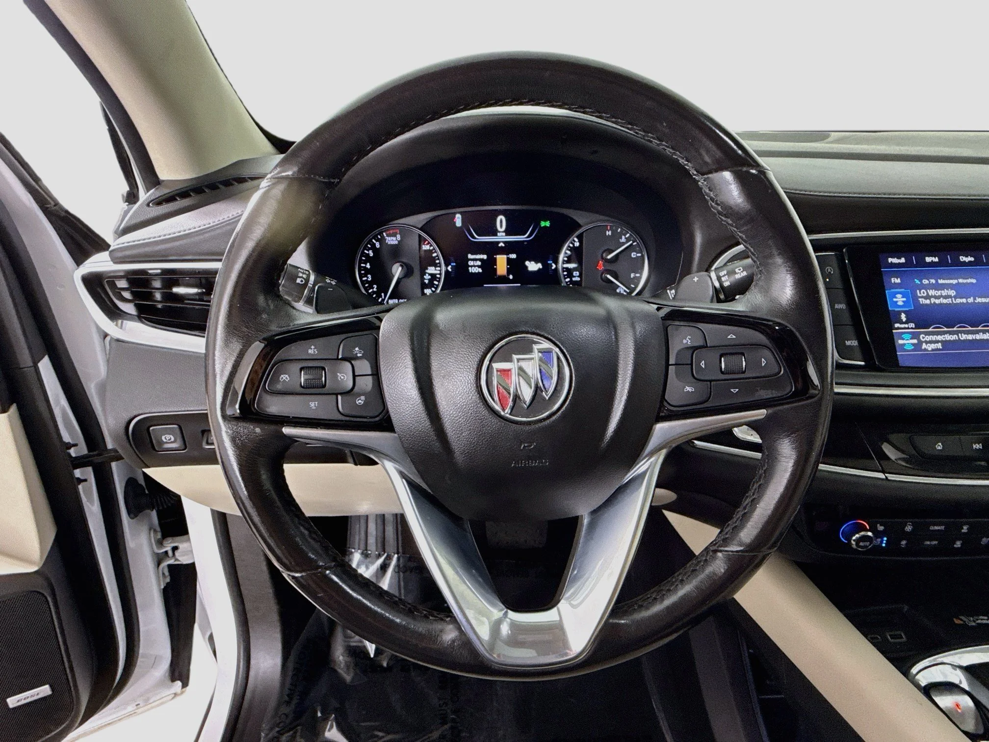 Used 2023 White Frost Tricoat Buick Avenir image 13