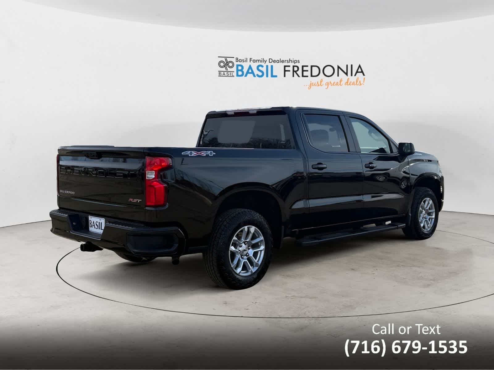Used 2025 Black Chevrolet RST image 10