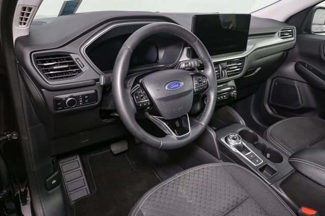Used 2023 Black Ford Active image 20