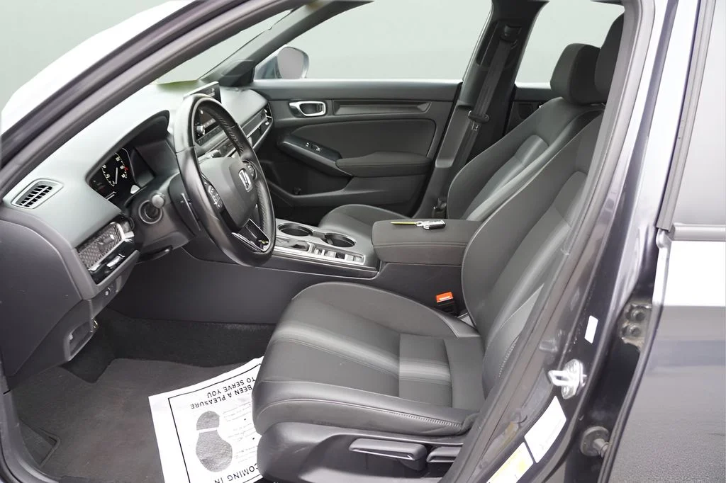 Used 2025 Black Honda Sport image 16