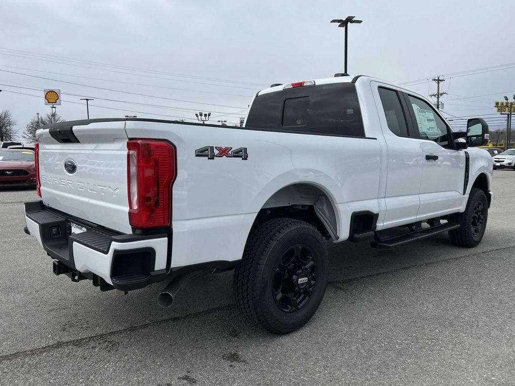 New 2026 Oxford White Ford F-250® XL image 4
