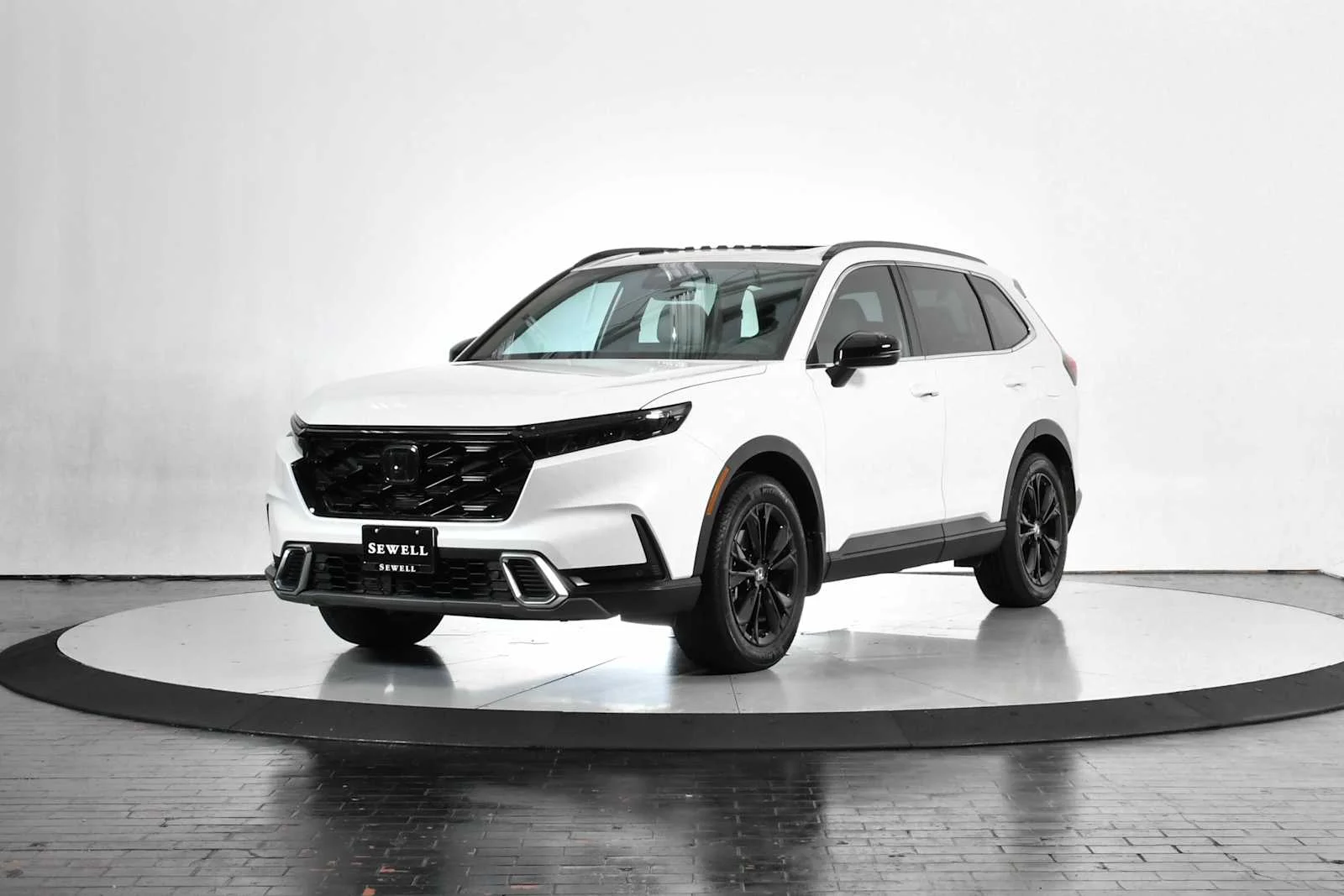 2024 Honda CR-V Hybrid Sport Touring AWD's photo