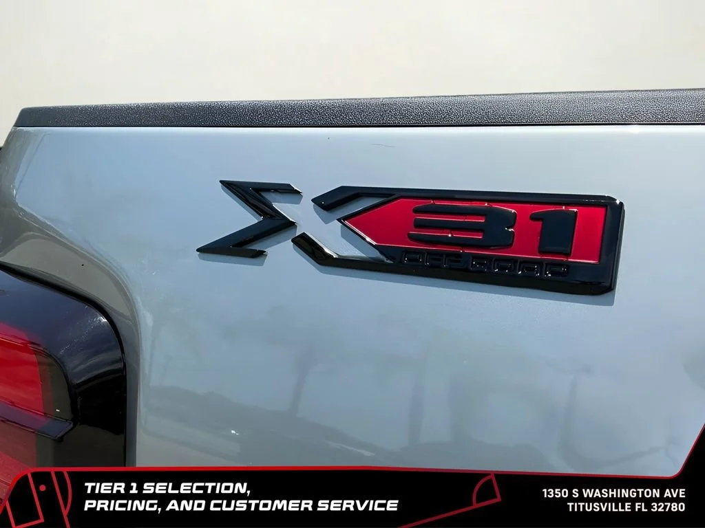 New 2026 Sterling Metallic GMC SLT image 51
