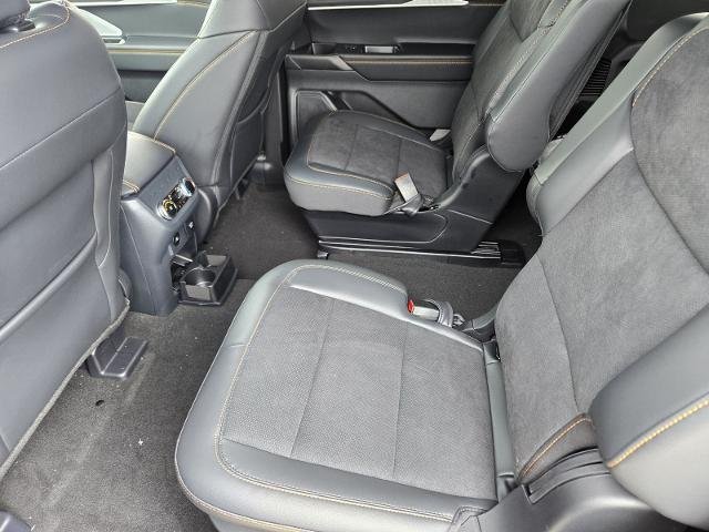 New 2026 Agate Black Metallic Ford Tremor® image 39