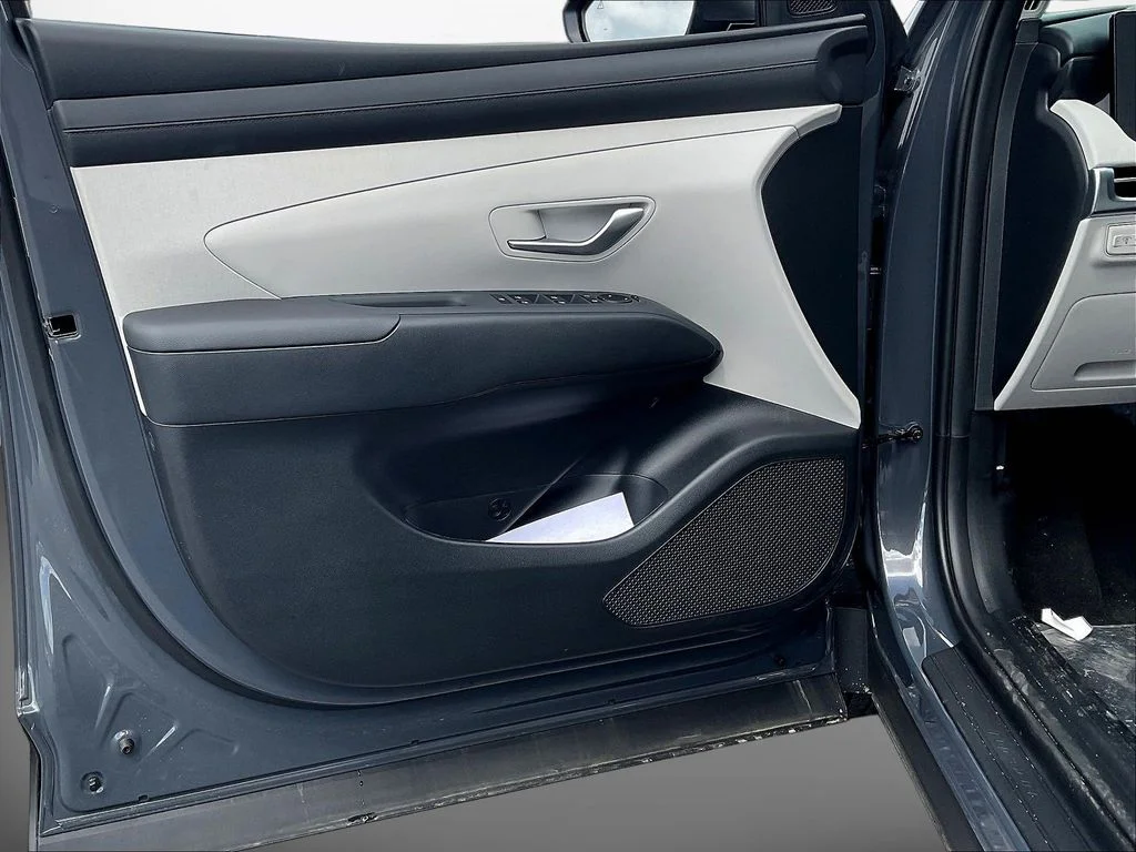 New 2026 Gray Hyundai SEL Premium image 25