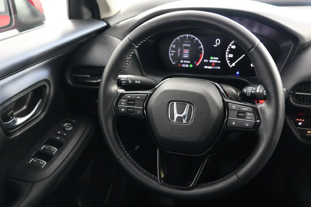 Used 2025 Milano Red Honda EX-L image 10