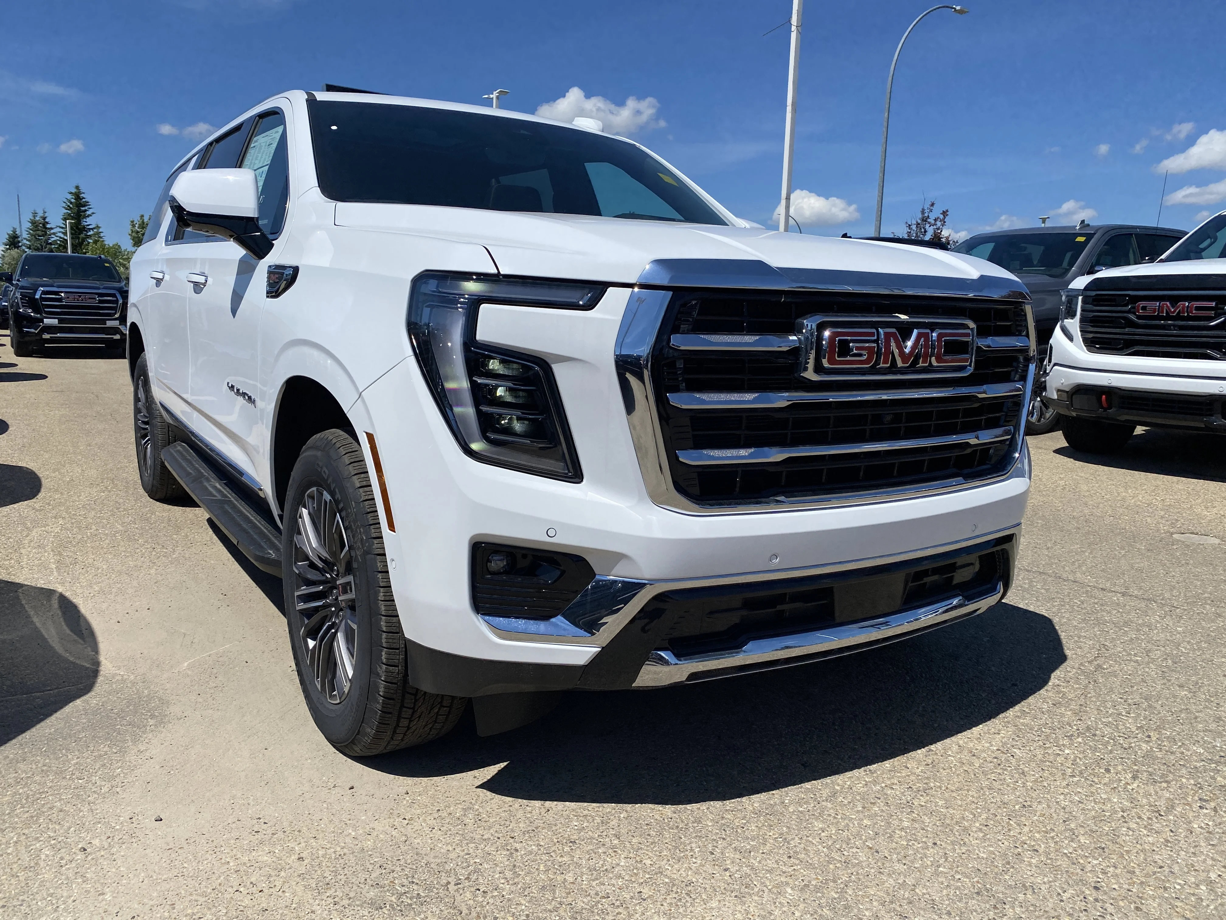 New 2026 Summit White GMC Elevation image 8